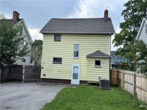 3059 W 111th Street Cleveland OH 44111