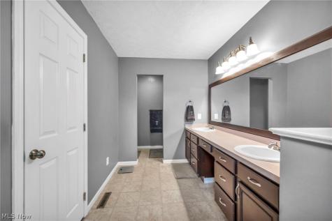 150 W Greenwich Road Seville OH 44273