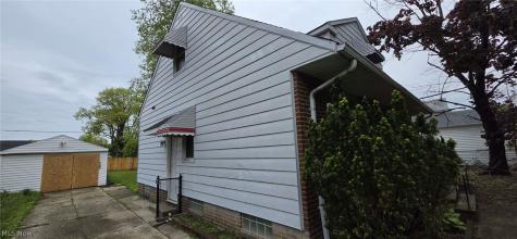 16415 Huntmere Avenue Cleveland OH 44110