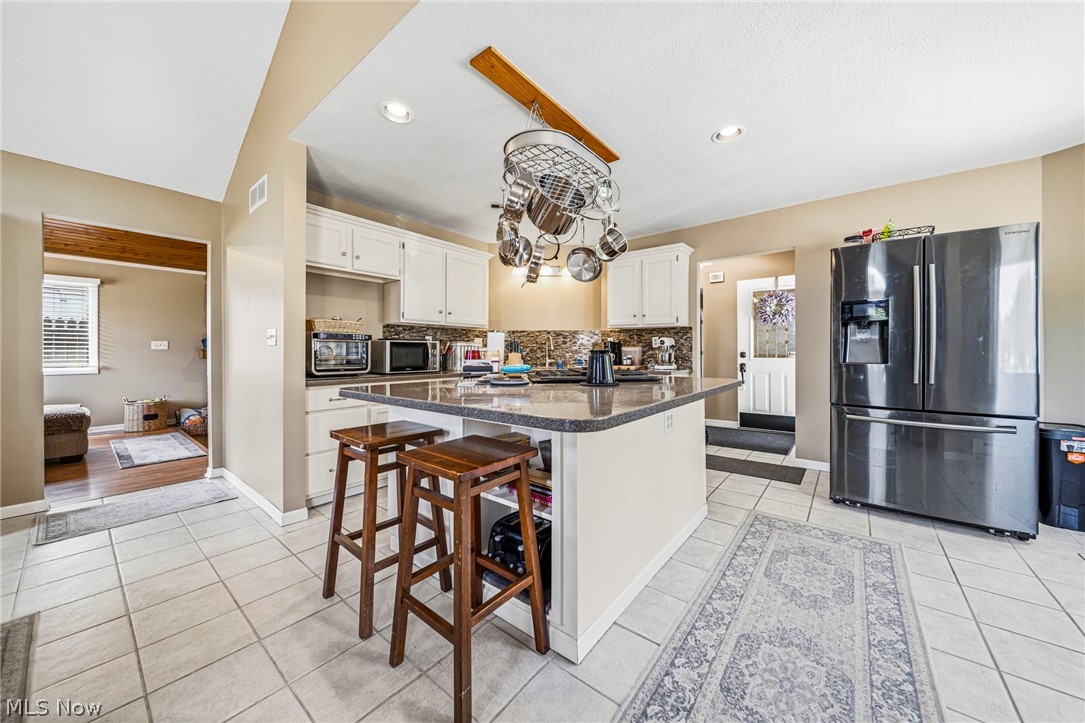 2013 Deerfield Drive Ashtabula OH 44004