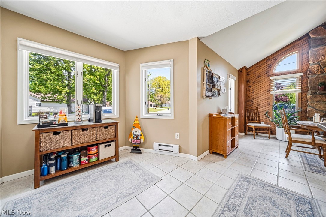 2013 Deerfield Drive Ashtabula OH 44004