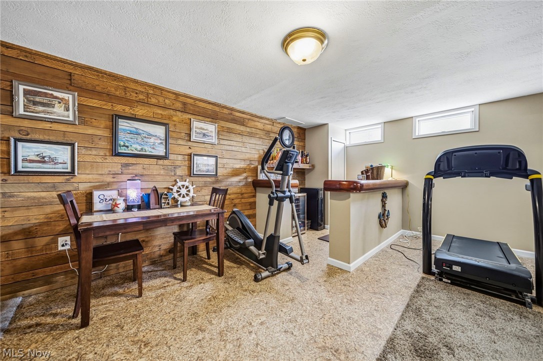2013 Deerfield Drive Ashtabula OH 44004