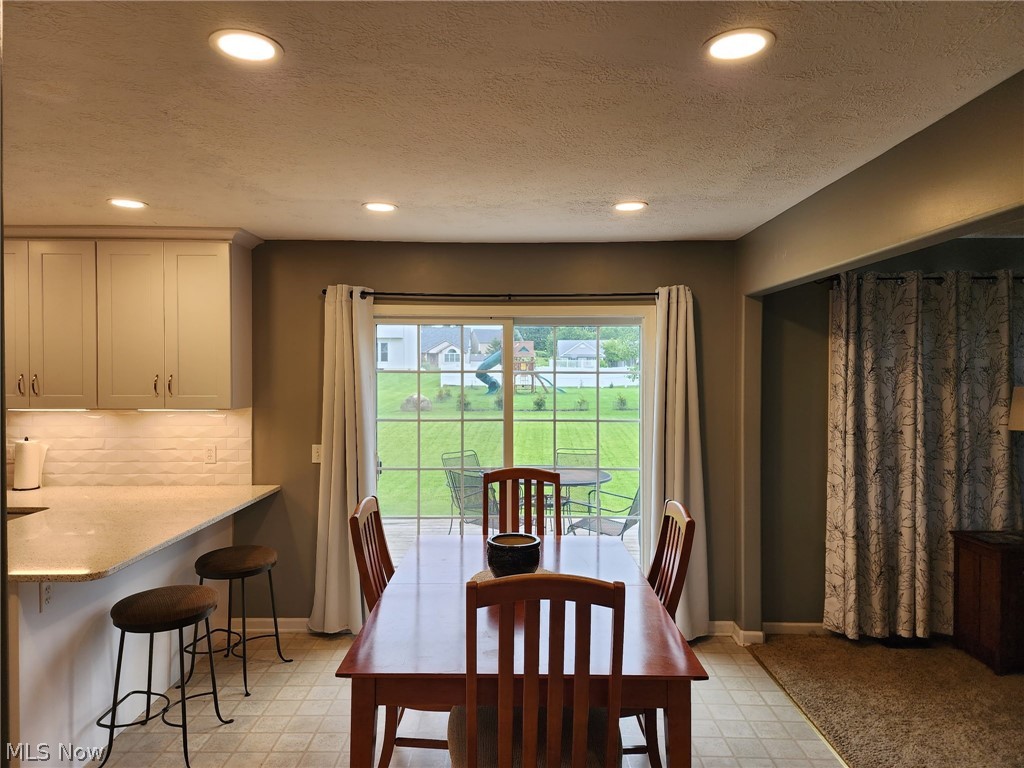 11270 Grand Valley Drive NW Uniontown OH 44685
