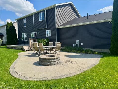 11270 Grand Valley Drive NW Uniontown OH 44685