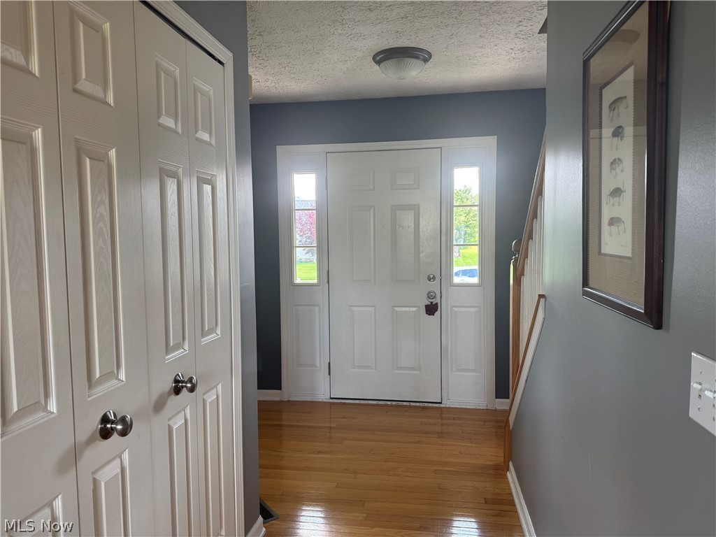 11270 Grand Valley Drive NW Uniontown OH 44685