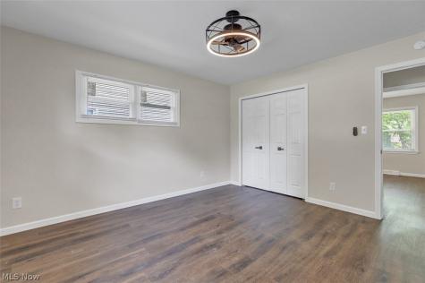 2429 Thurmont Road Akron OH 44313