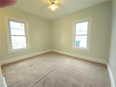 821 Cleveland Road Ravenna OH 44266