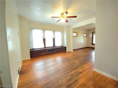 821 Cleveland Road Ravenna OH 44266