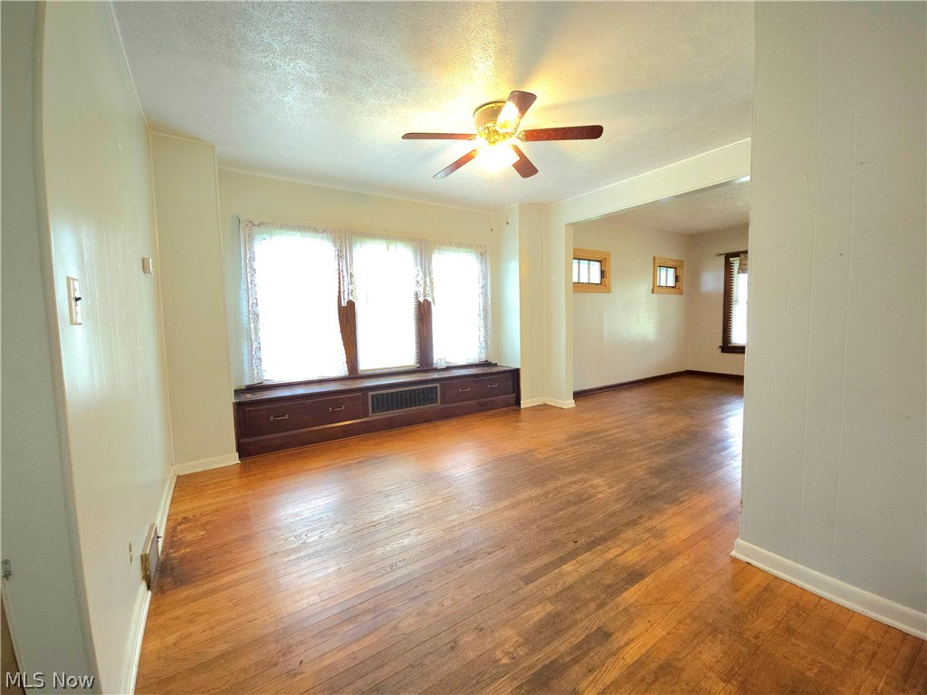 821 Cleveland Road Ravenna OH 44266