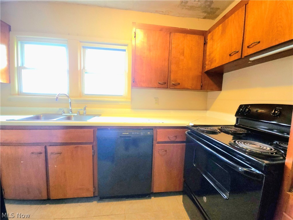 821 Cleveland Road Ravenna OH 44266