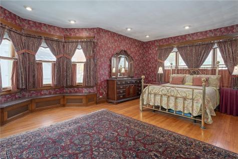 316 Fifth Street Marietta OH 45750