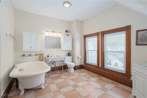 316 Fifth Street Marietta OH 45750