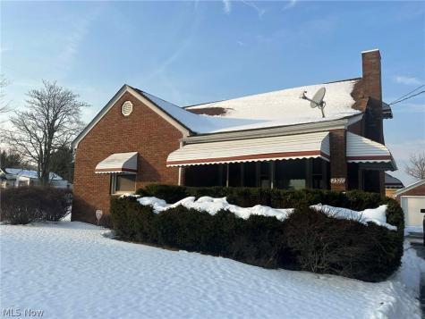 2328 Connecticut Avenue Youngstown OH 44509