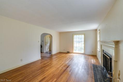 632 Roslyn Avenue Akron OH 44320