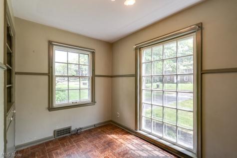 632 Roslyn Avenue Akron OH 44320