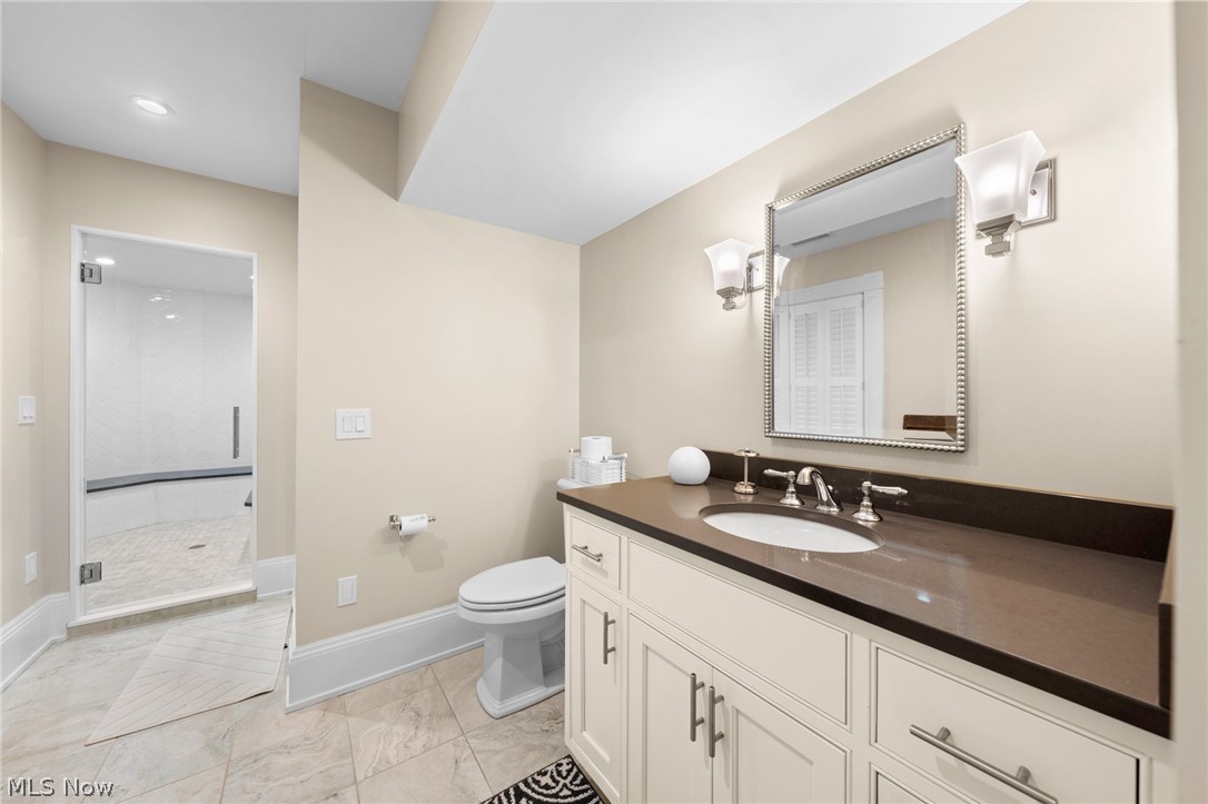106 W Washington Street Chagrin Falls OH 44022