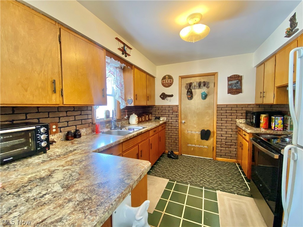 9976 Shepard Road Macedonia OH 44056