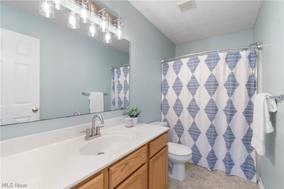 61 Weil Avenue Coventry OH 44319