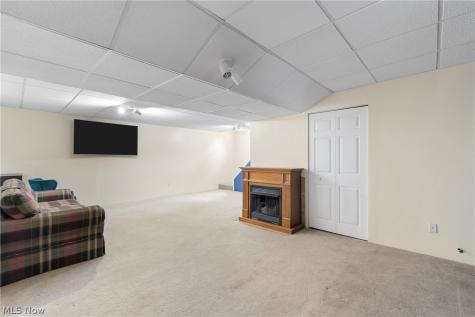 61 Weil Avenue Coventry OH 44319