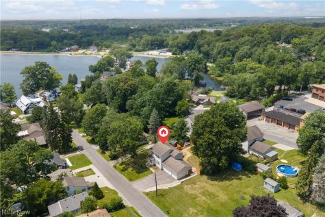 61 Weil Avenue Coventry OH 44319