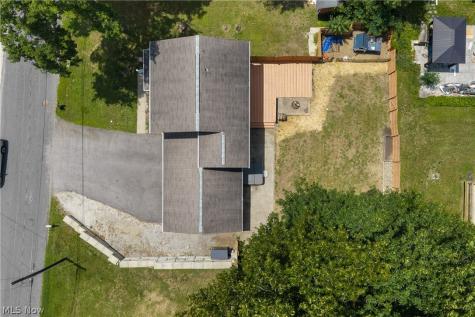 61 Weil Avenue Coventry OH 44319