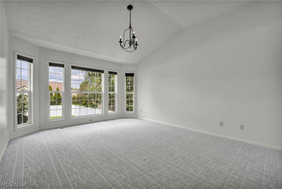1621 Cadney Street NE Canton OH 44714
