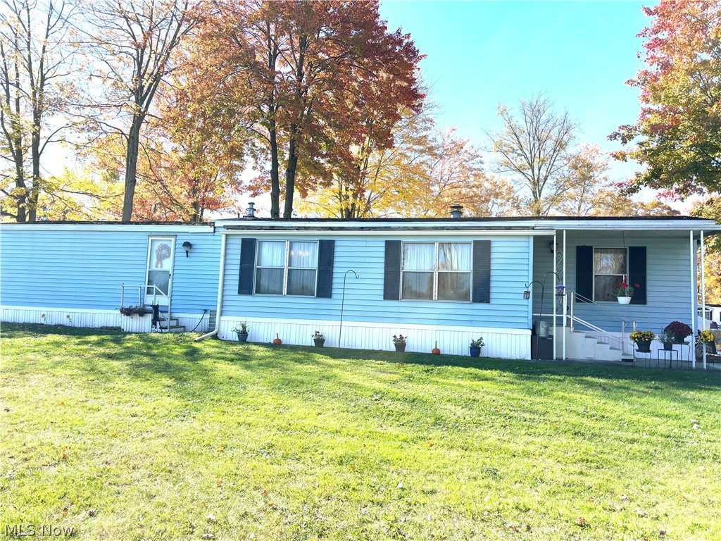 1229 Columbiana Lisbon Road Columbiana OH 44408