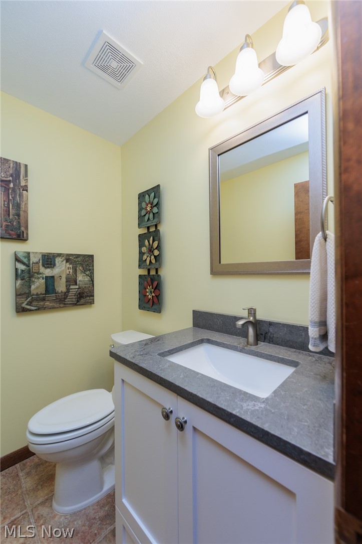 316 Crestview Drive Elyria OH 44035