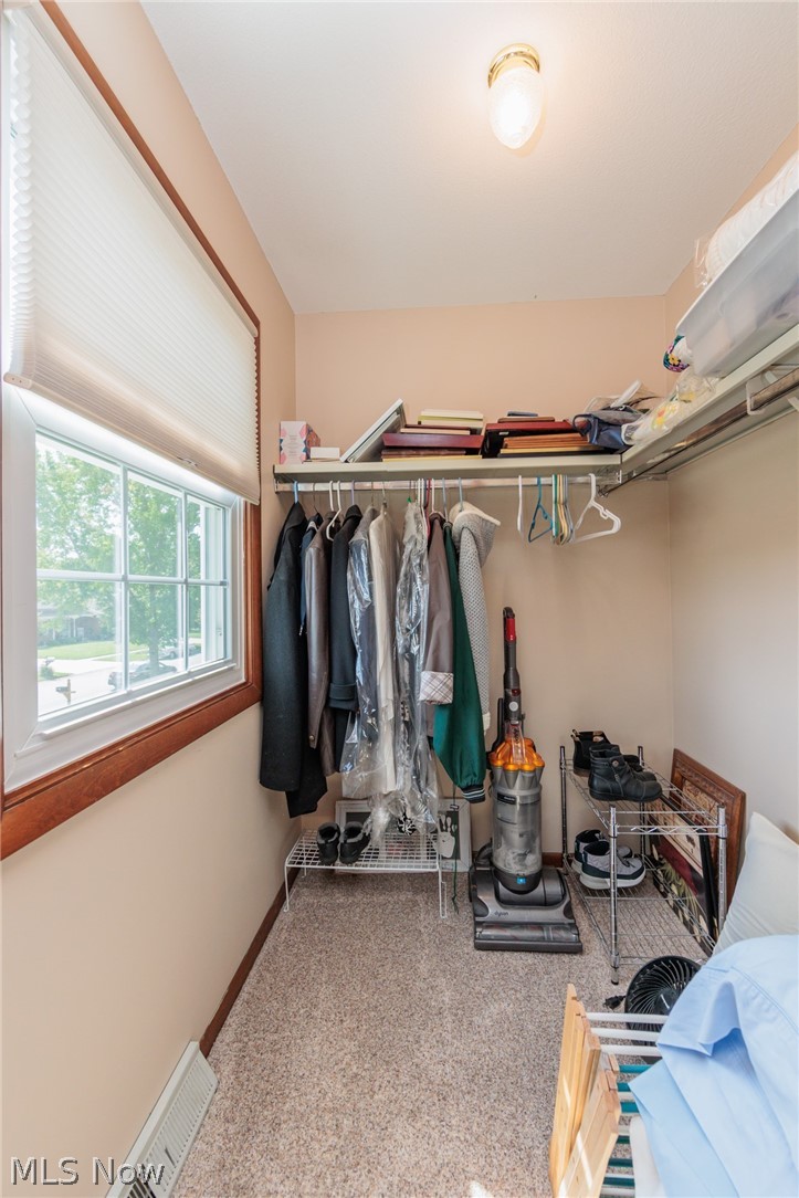 316 Crestview Drive Elyria OH 44035