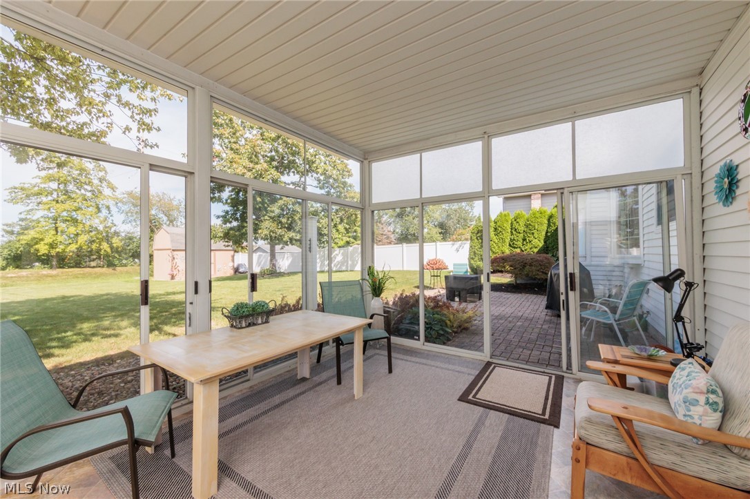 316 Crestview Drive Elyria OH 44035