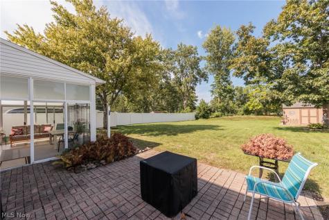 316 Crestview Drive Elyria OH 44035