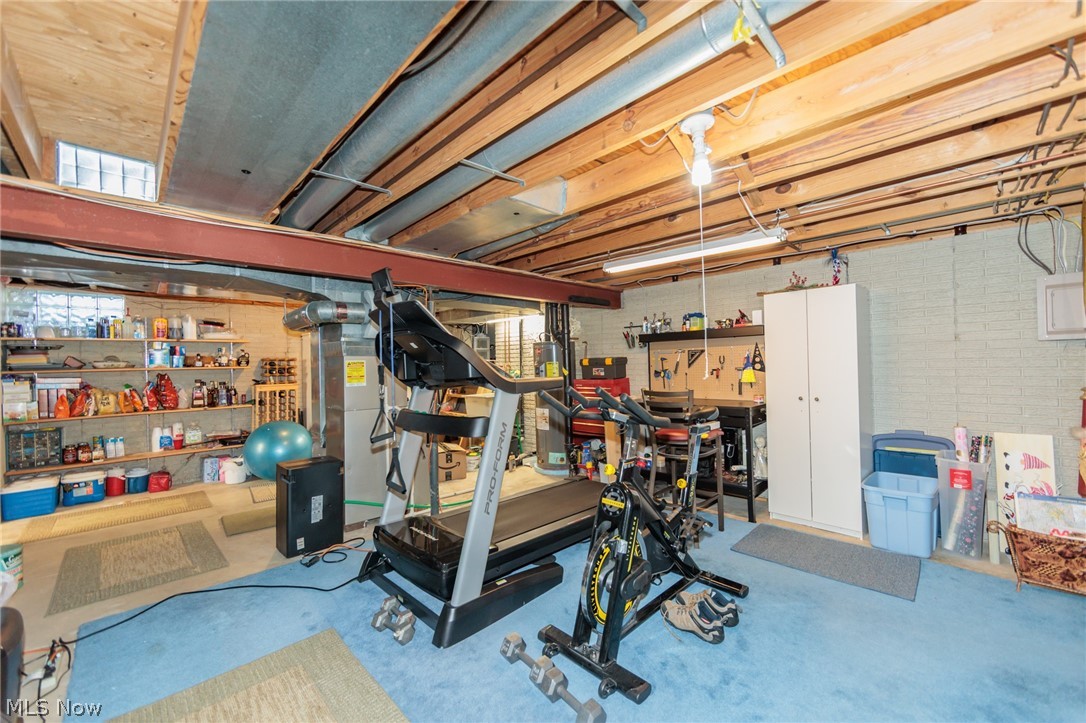 316 Crestview Drive Elyria OH 44035
