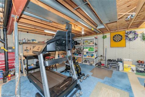 316 Crestview Drive Elyria OH 44035