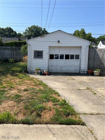 4234 Wilmington Road South Euclid OH 44121