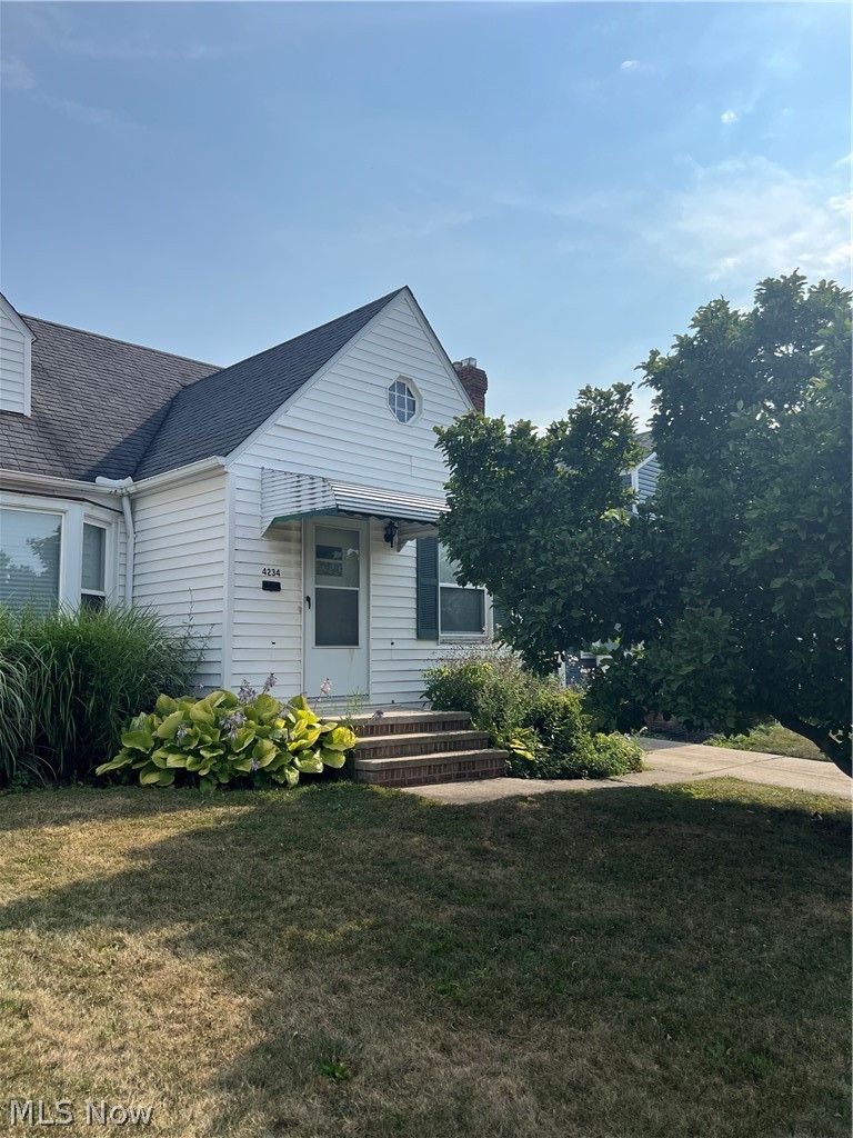 4234 Wilmington Road South Euclid OH 44121