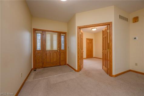 767 Mesa Verde Drive Barberton OH 44203