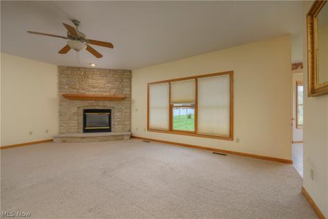 767 Mesa Verde Drive Barberton OH 44203