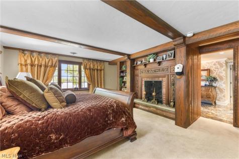 3089 Silver Lake Boulevard Silver Lake OH 44224