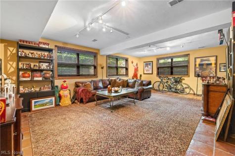 3089 Silver Lake Boulevard Silver Lake OH 44224