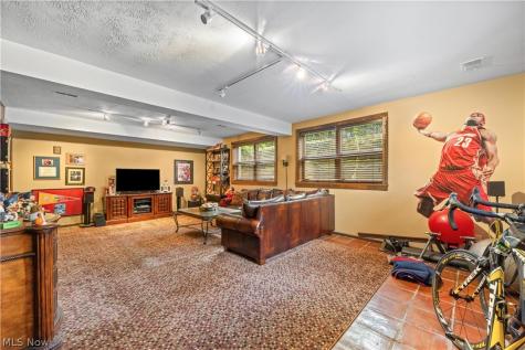 3089 Silver Lake Boulevard Silver Lake OH 44224