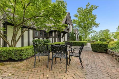 3089 Silver Lake Boulevard Silver Lake OH 44224