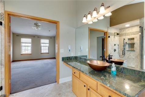 1201 Farmcote Circle Medina OH 44256