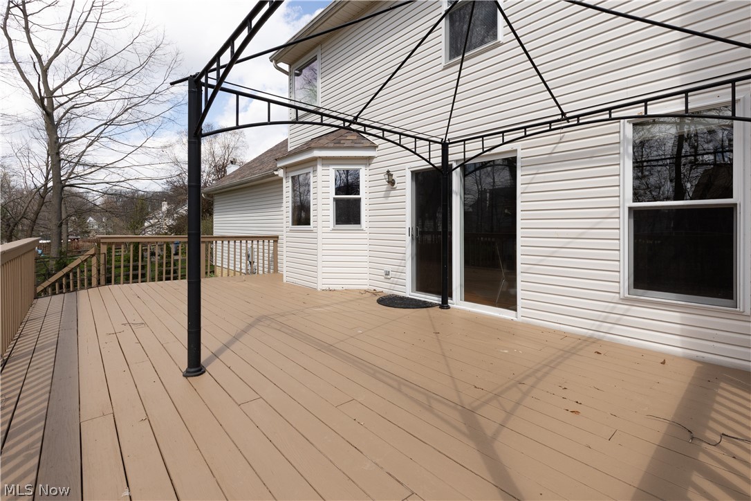 1201 Farmcote Circle Medina OH 44256