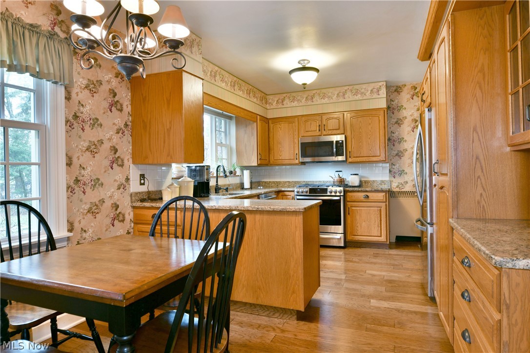 641 Fairway Drive NE Warren OH 44483
