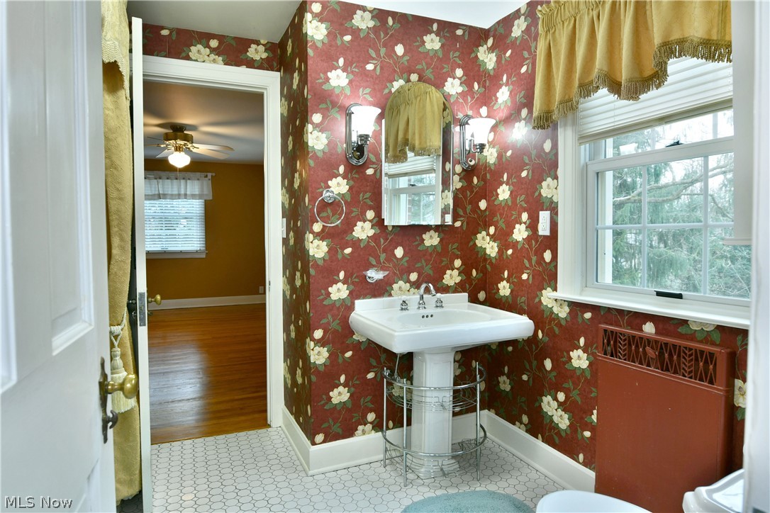 641 Fairway Drive NE Warren OH 44483