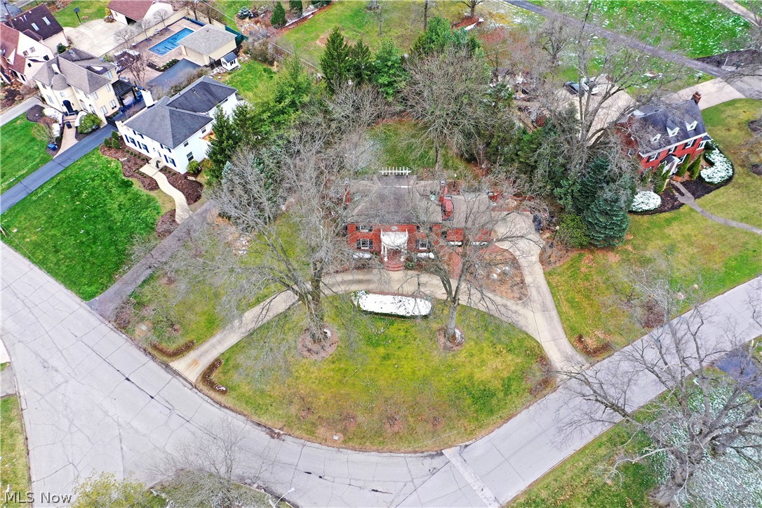 641 Fairway Drive NE Warren OH 44483