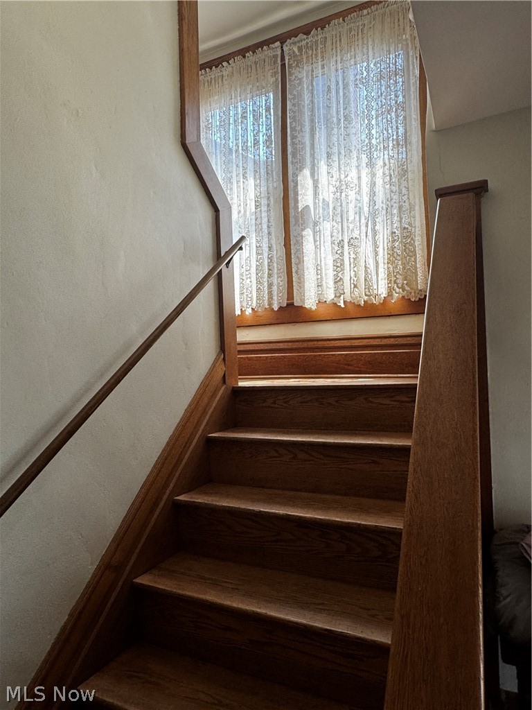 75 N Crawford Street Millersburg OH 44654