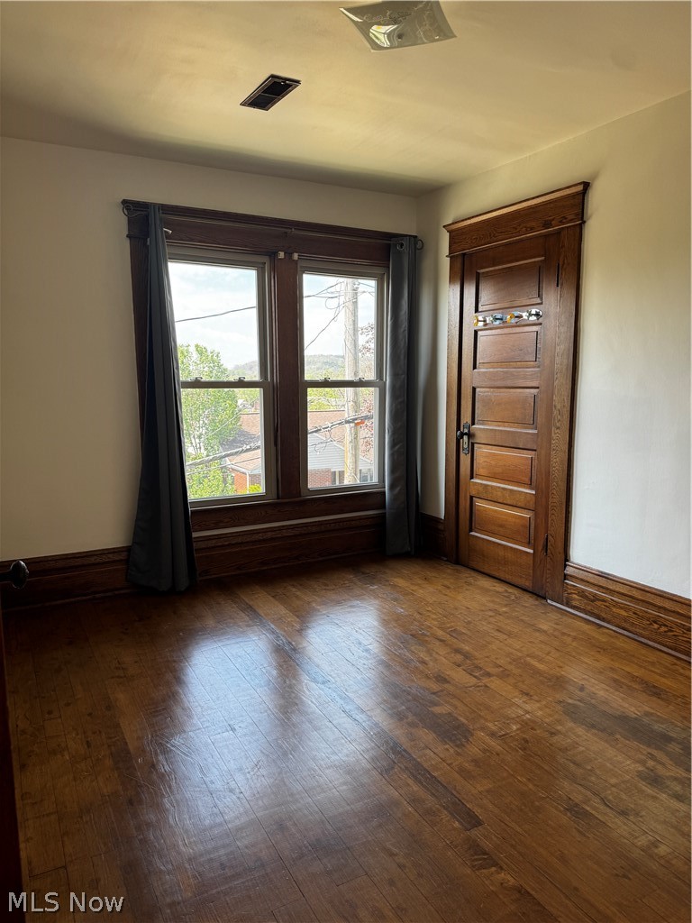 75 N Crawford Street Millersburg OH 44654