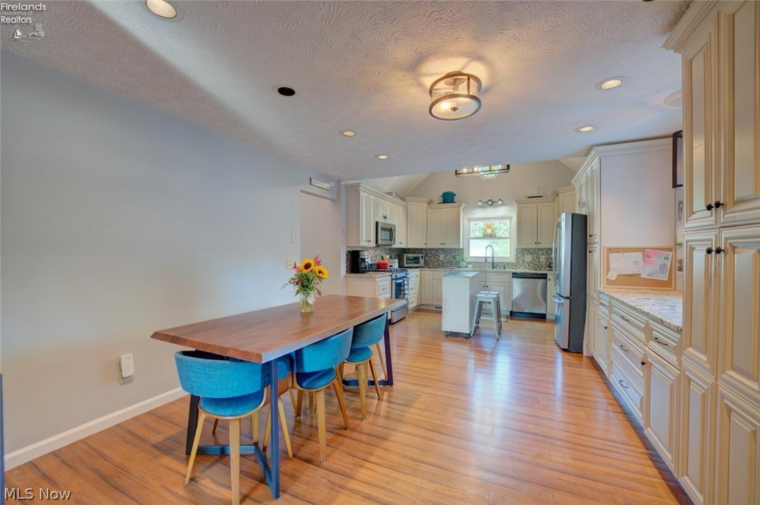 1460 Lexington Drive Vermilion OH 44089
