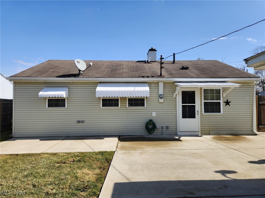 4128 Riverview Lane Lorain OH 44055